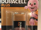 Duracell Plus 9V Battery