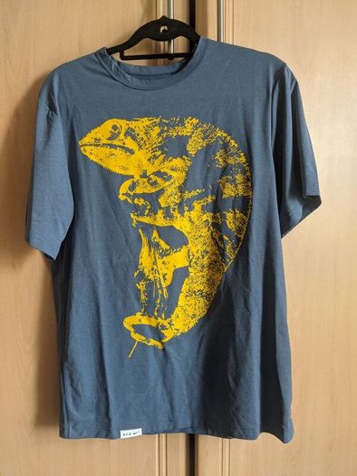 Nike tshirts