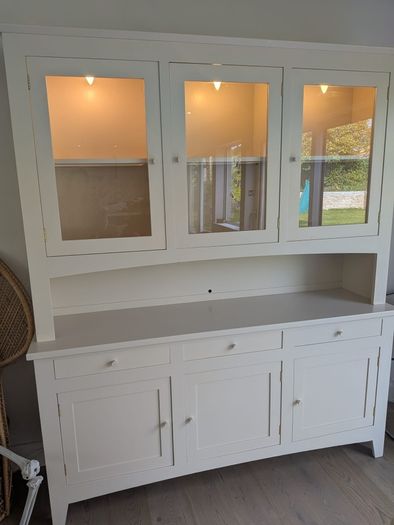 Kitchen Oak Dresser in Ivory/Creme
