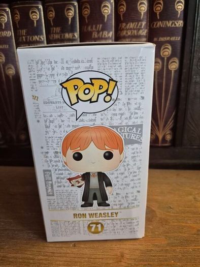Funko Pop! Ron Weasley 71 , Hogwarts Uniform (Mint, Never Opened)