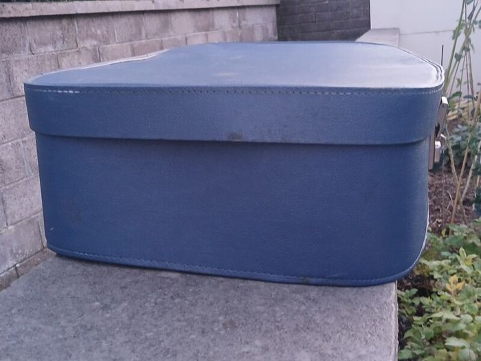 Vintage CONSTELLATION Hard Luggage Suitcase