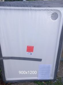 Brand  New Shower Tray 1200mm x 900mm
