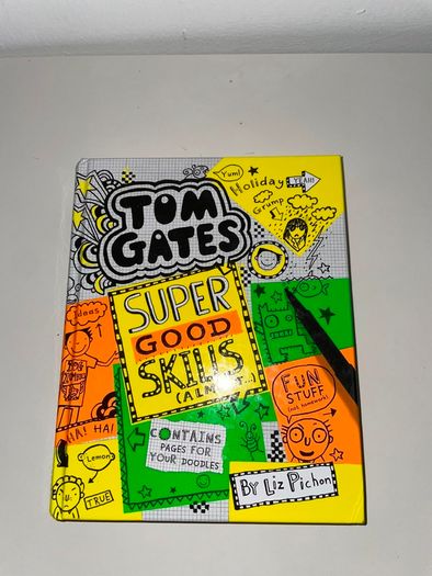 17 Tom Gates Books