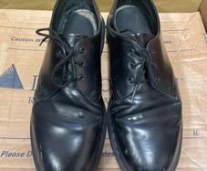 Dr marten black shoes