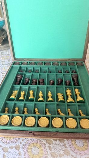 Chess, Draughts and Nine Mens Morris