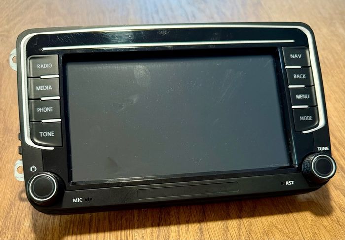 VW head unit