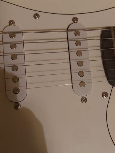 Rocktile Electric Guitar and AMP, in new condition