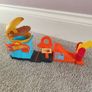 Hot Wheels Downtown Burger Dash Playset Image 2
