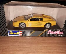 New Boxed Revell Detail Platinium Ferrari 1995