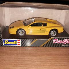 New Boxed Revell Detail Platinium Ferrari 1995