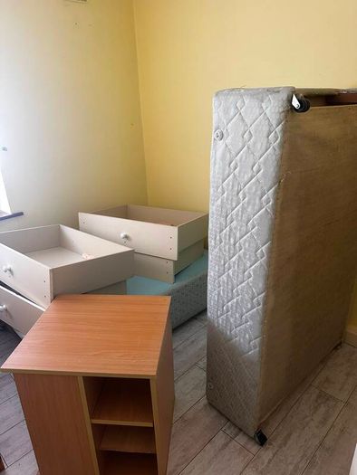 Partial contents of House