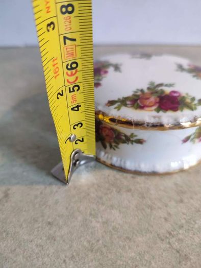 Royal Albert Old Country Roses Lidded Trinket Pot