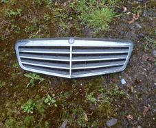 Mercedes E class front grill 2009 year
