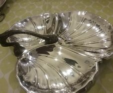 Threefoil EPNS Serving Dish