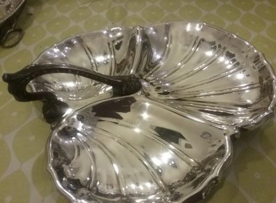 Threefoil EPNS Serving Dish