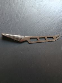 Cheese knife