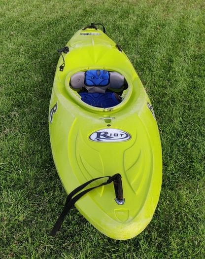 2 kayaks for sale
