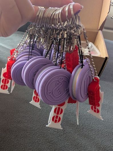 Oreo x BTS keyrings