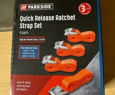 Quick release ratchet strap set