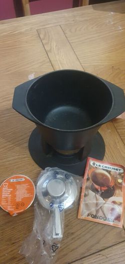le creuset fondue set