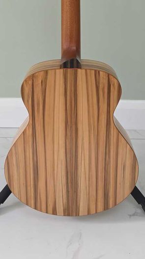 JKM 485 Sitka Spruce and Red Gum Acoustic Guitar Oil Finish