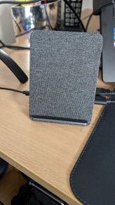 Dell charger /Docking station Summary  Product Description  Dell Dual Charge HD22Q - docking station - USB-C - HDMI, DP - 1GbE  Product Type  Docking station  Docking Interface  USB-C  Video Interfaces  HDMI, DP  Dimensions (WxDxH)  9.05 cm x 11.74 cm x 1