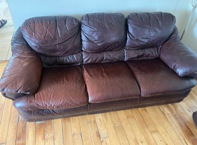 3-1-1 leather suite couch