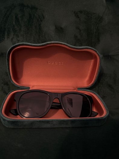 Gucci sun glasses