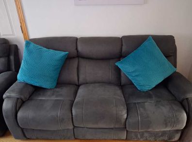 Gorgeous recliner couch and armchair