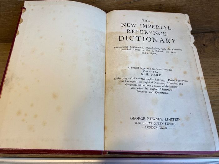 The New Imperial Reference Dictionary 1955