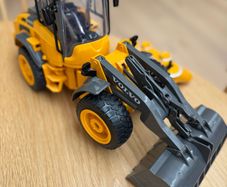 Volvo L50 Wheeled Loader - Scale 1/16