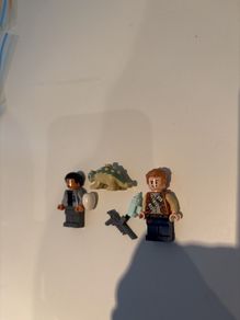 lego Jurassic park Minifigures dr wu's lab