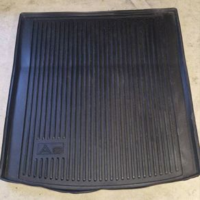 Audi A6 Saloon: 2011-2018 Boot Liner