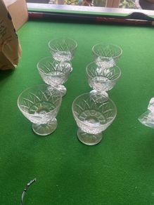 6 Crystal dessert bowls
