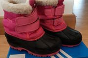 Girls pink snow boots
