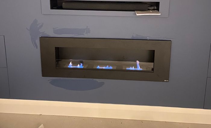 Kratki Delta 3 Black Bio Fireplace
