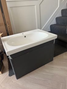 brand new vanity unit and sink