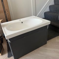 brand new vanity unit and sink