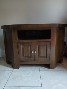 Solid Oak Corner Tv Unit