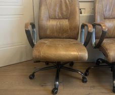 desk chair