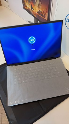 16" inch Dell Precision 5690 Laptop | intel core Ultra 7 165H | 32GB Ram | 512 SSD | RTX 2000 Brand New | Never Used