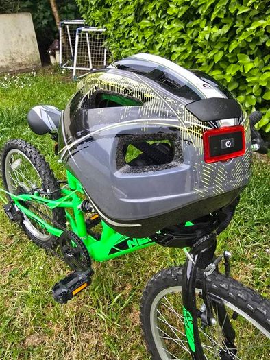 Neon Bike EXP Track Kids