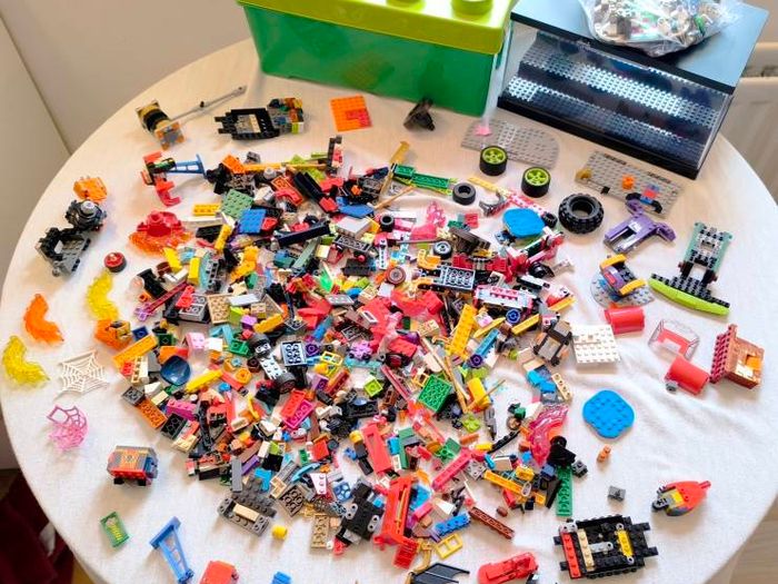 Lego Bundle + Display Box