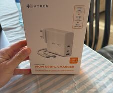Multi charger Hyper travel 140w