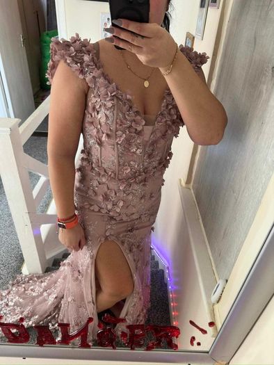 dres size 8 10