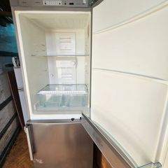 fridge / freezer 4 available