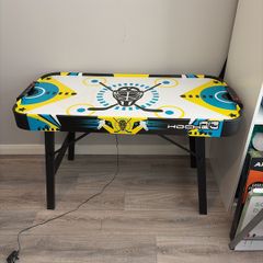 air hockey table