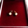 Vintage 14K Yellow Gold Pearl Stud Earrings 1,6g Image 8