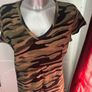 Stretchy V-Neck camo top size UK14/16 EU42/44 Postage included Image 2