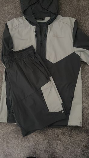 tracksuit